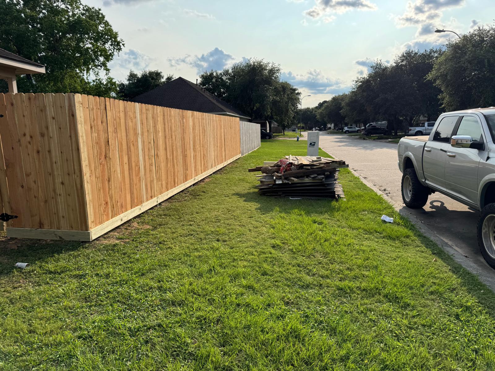 Essential Fence Maintenance Tips for Houston Homeowners